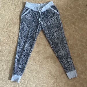 snake skin victoria’s secret jogger